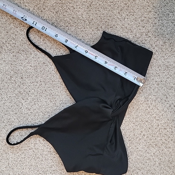 Forever 21 women's black crop top size m - Picture 3 of 5